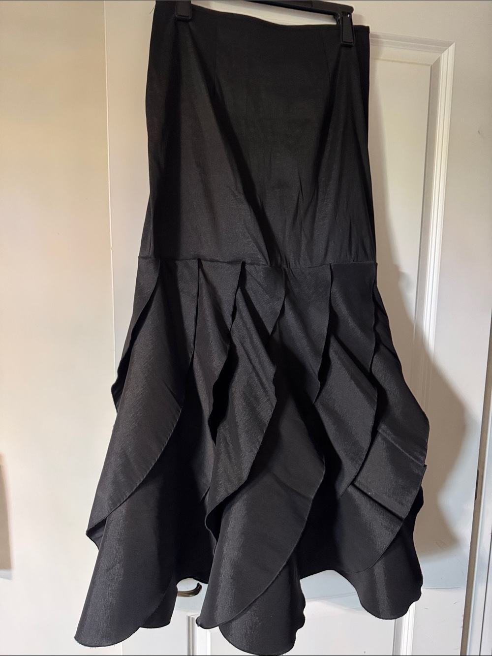 Elegant Black Ruffled Maxi Skirt